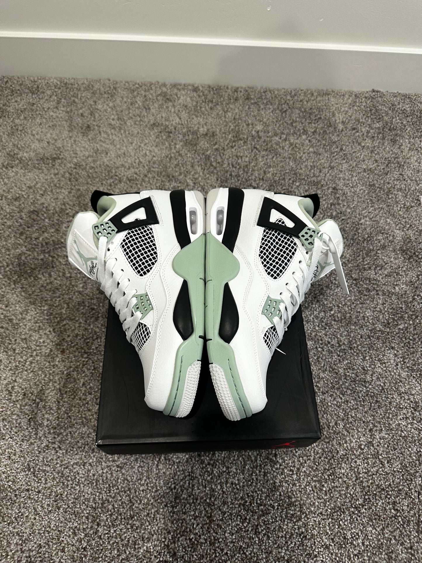 Men’s Seafoam sneakers size 9