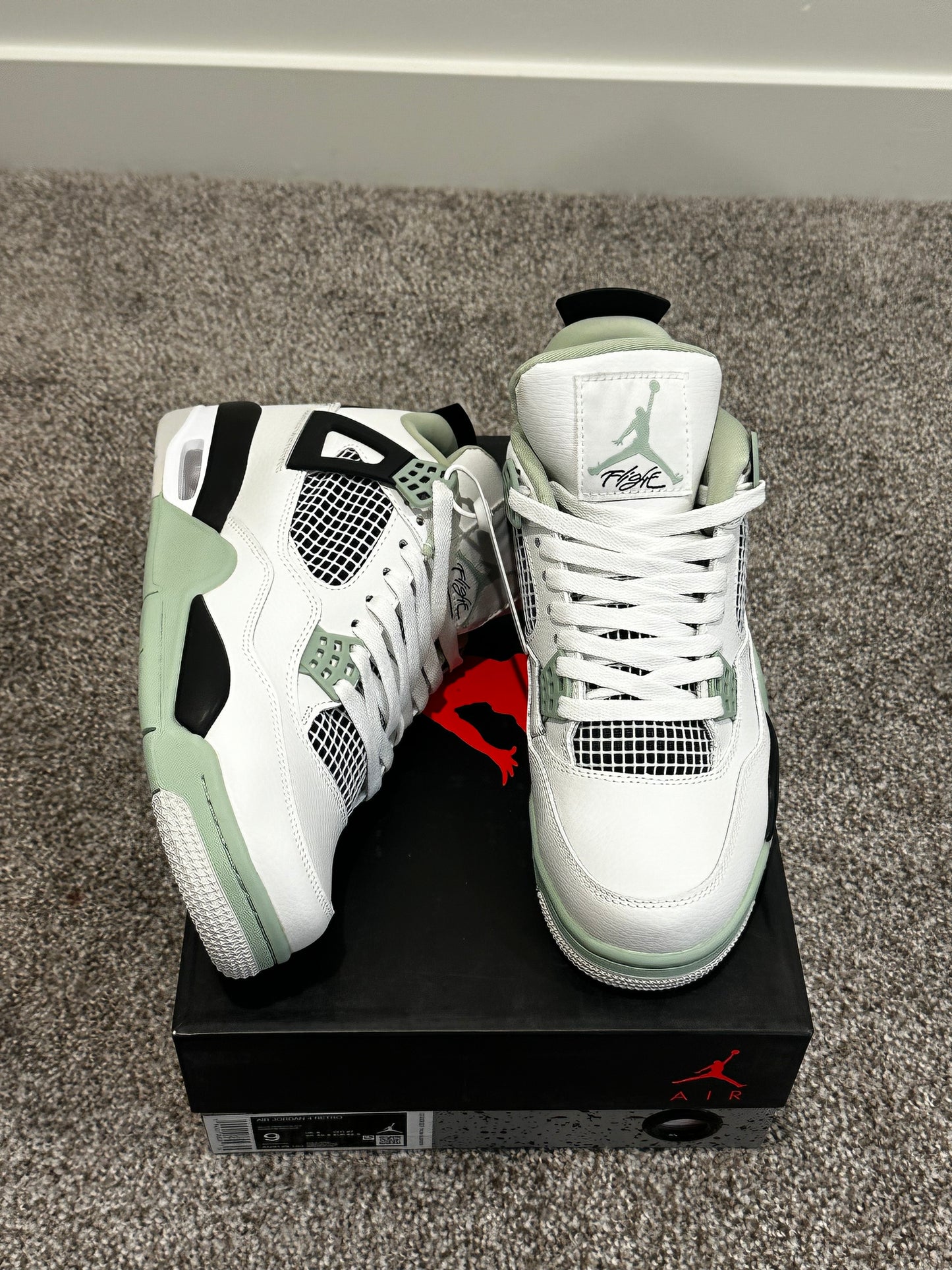 Men’s Seafoam sneakers size 9