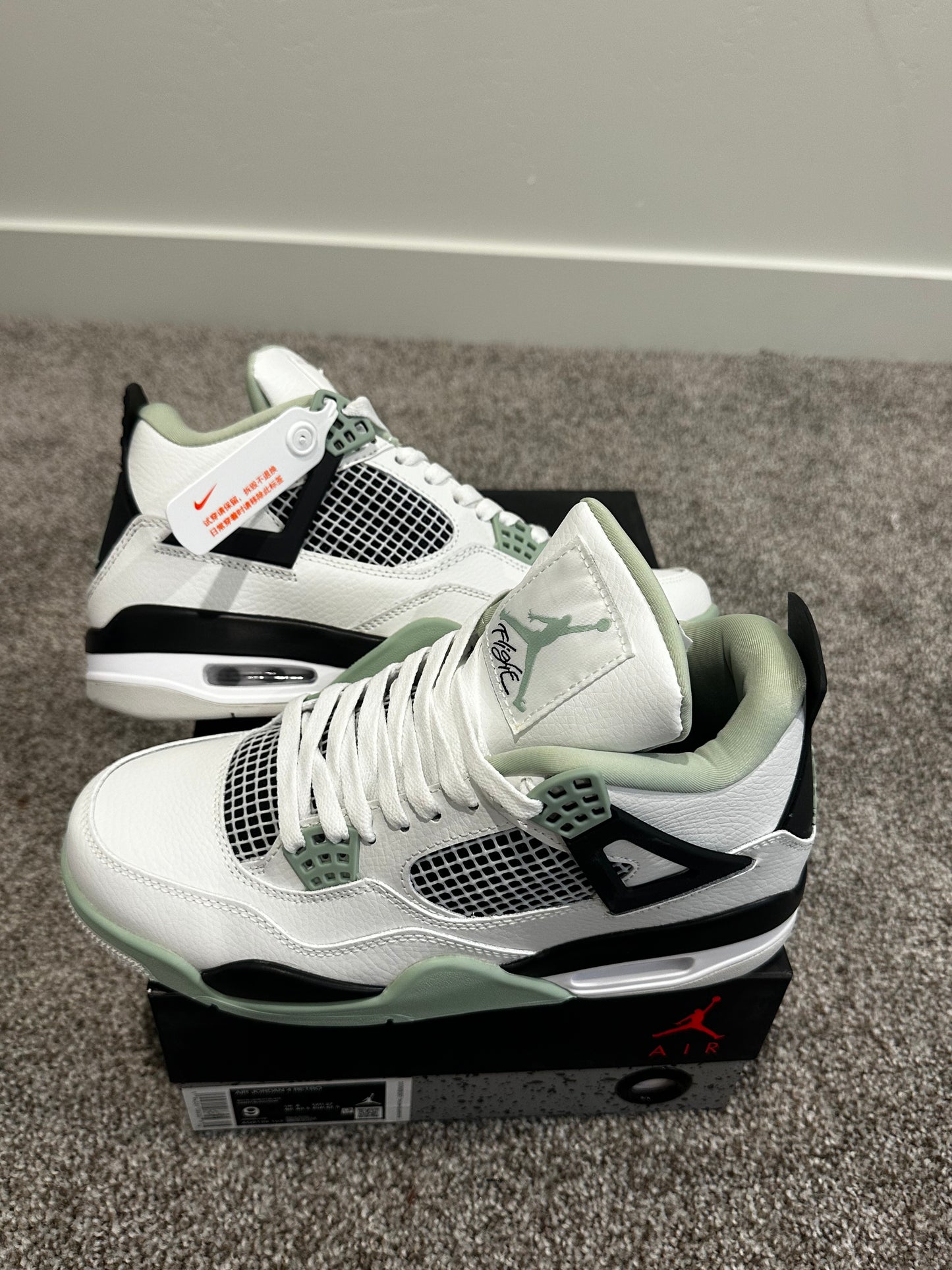 Men’s Seafoam sneakers size 9