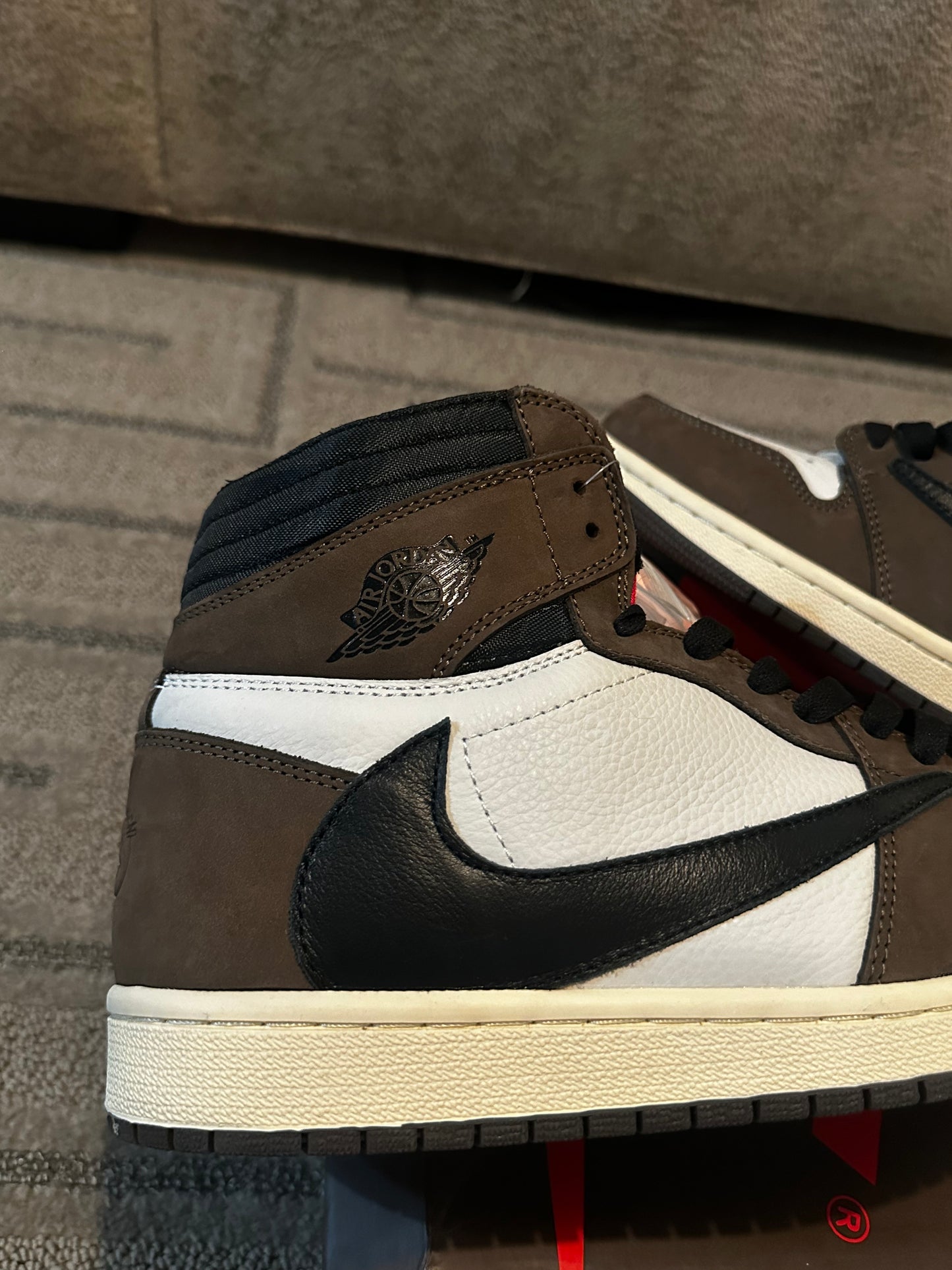 Brown/Black mens jordan’s size 11